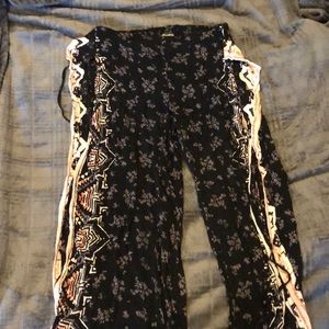 flowy billabong pants